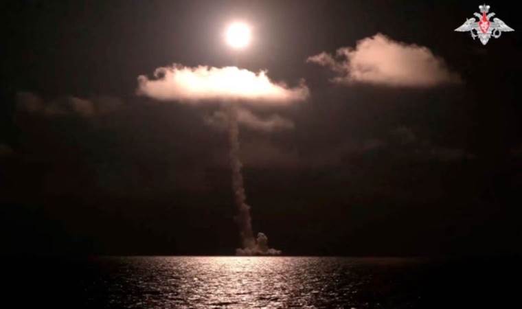 Russian nuclear submarine test launches Bulava intercontinental missile Russian nuclear submarine test launches Bulava intercontinental missile