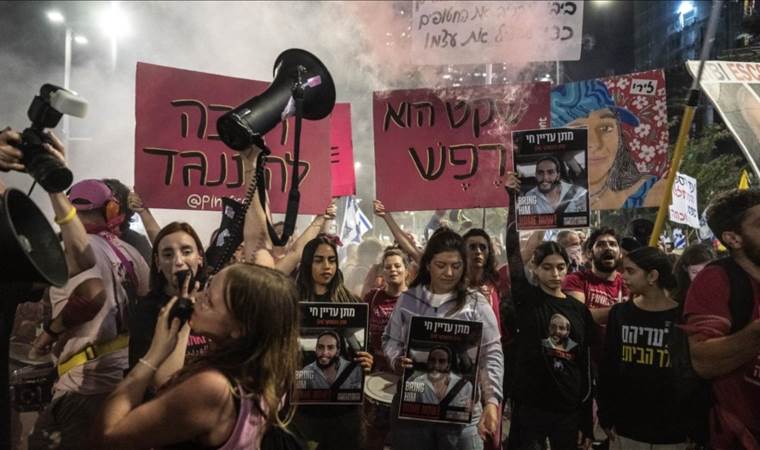 Thousands protest in Israel to demand hostage swap deal