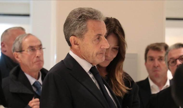 Former President Nicolas Sarkozy officially in prison, m Former President Nicolas Sarkozy officially in prison, m
