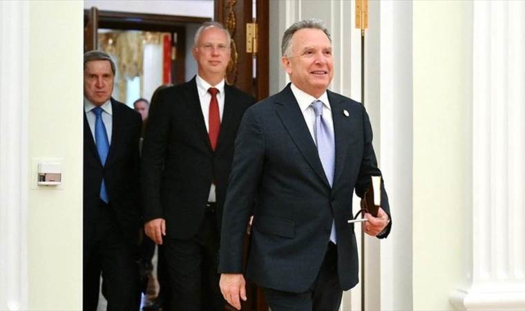 US envoys land in Moscow to discuss end to Ukraine war US envoys land in Moscow to discuss end to Ukraine war