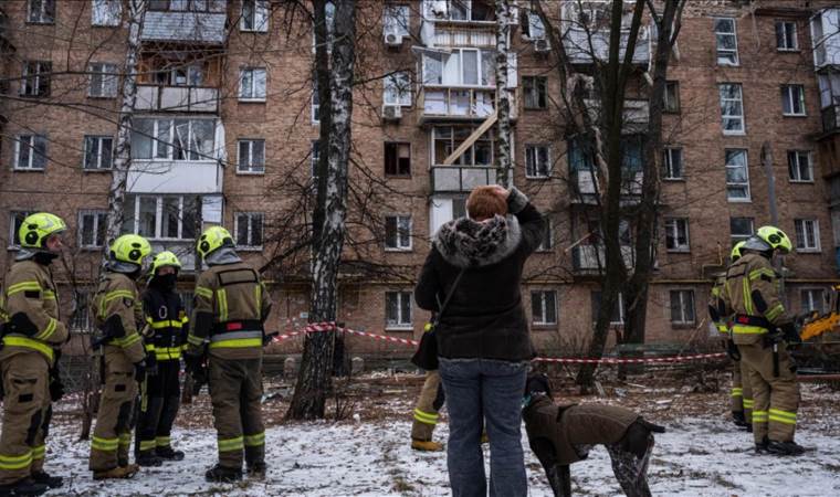 Russia, Ukraine accuse each other of overnight airstrike Russia, Ukraine accuse each other of overnight airstrike