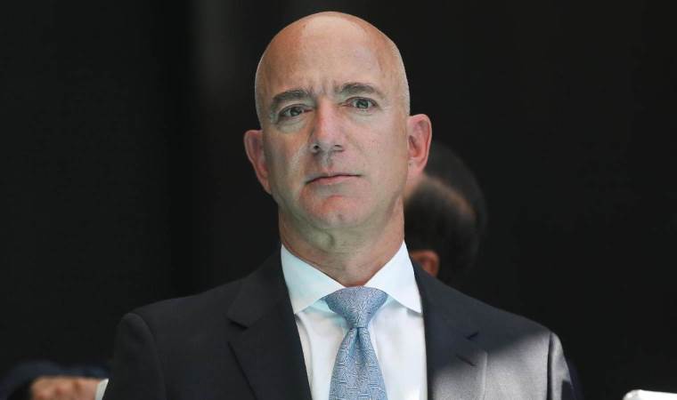 US plans going to Moon 'to stay': Jeff Bezos US plans going to Moon 'to stay': Jeff Bezos
