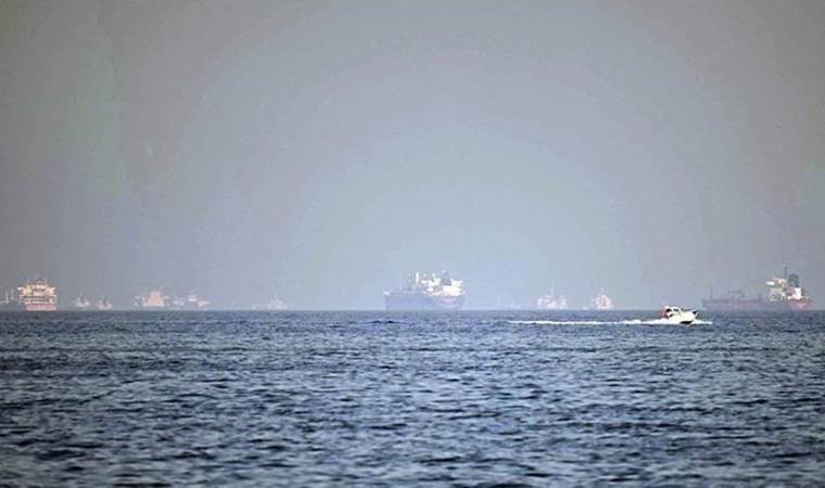 20 crew members rescued after 3 vessels attacked, includ 20 crew members rescued after 3 vessels attacked, includ