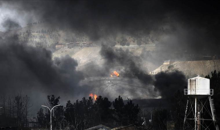 Iran strikes Israeli, US sites as Israel claims attack o Iran strikes Israeli, US sites as Israel claims attack o