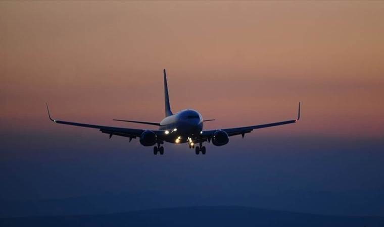 US orders non-emergency government employees, family to US orders non-emergency government employees, family to