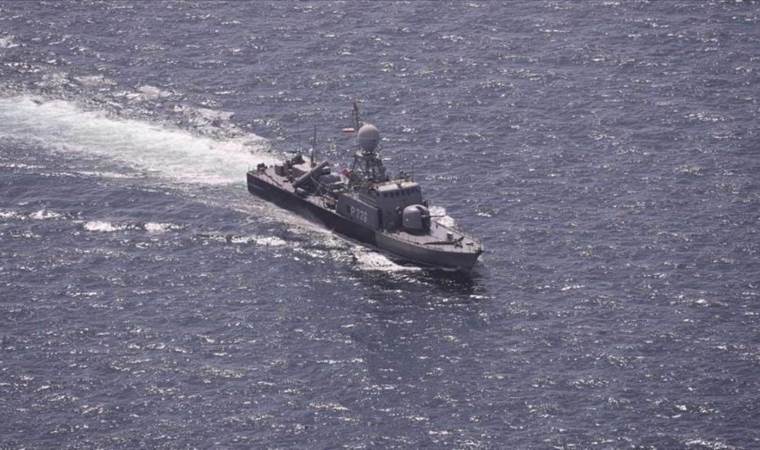 Iranian warship 'attacked by foreign submarine' off Sri Iranian warship 'attacked by foreign submarine' off Sri