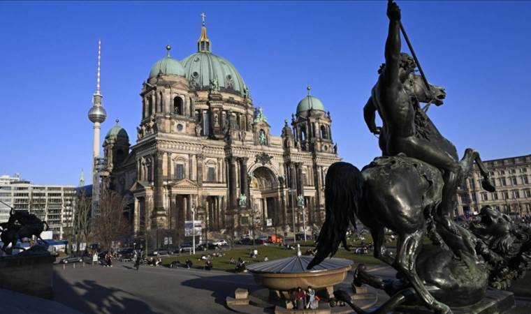 More EU citizens consider leaving Germany over rising co More EU citizens consider leaving Germany over rising co