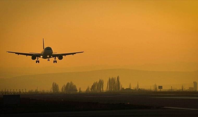 Lufthansa strike cancels hundreds of flights across Lufthansa strike cancels hundreds of flights across