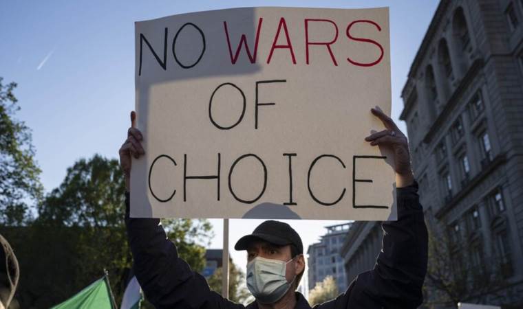 Americans blame Trump for rising gas prices, poll finds Americans blame Trump for rising gas prices, poll finds