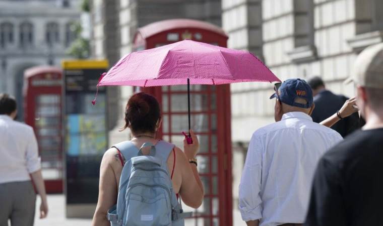 UK heat wave ends after claiming 12 lives in UK heat wave ends after claiming 12 lives in