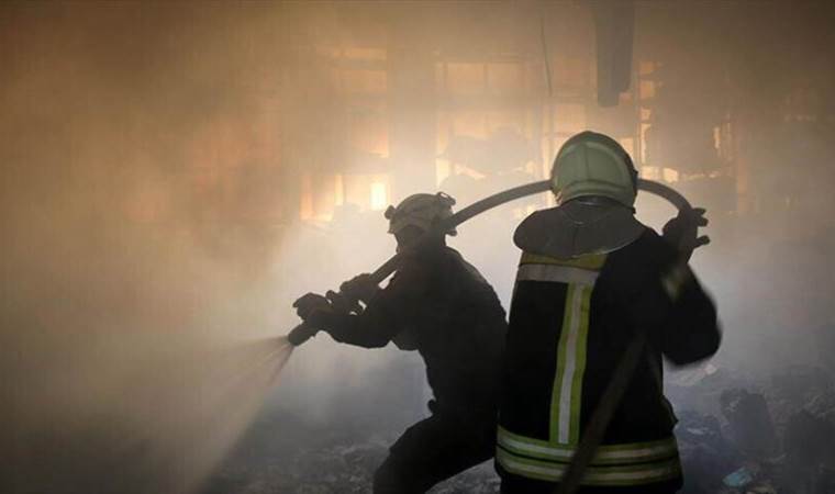 12 students killed in building fire in India 12 students killed in building fire in India
