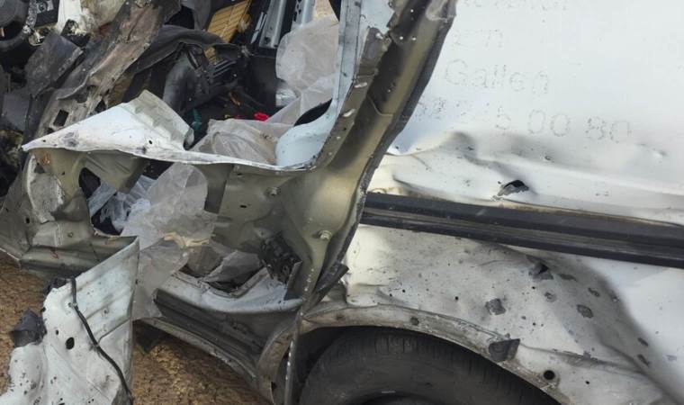 Israeli army fires at 2 vehicles in southern Lebanon in Israeli army fires at 2 vehicles in southern Lebanon in