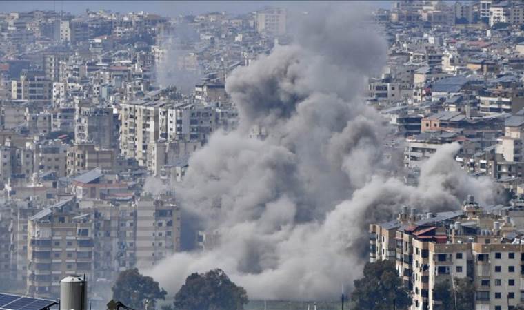 Israel kills 5 in over a dozen attacks on southern Israel kills 5 in over a dozen attacks on southern