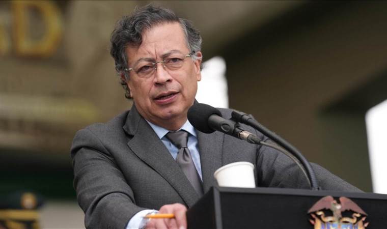 Colombian president accuses Trump of backing Colombian president accuses Trump of backing