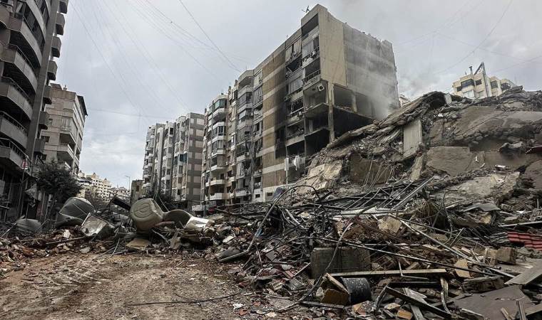Israeli army demolishes homes, sets up checkpoints in Israeli army demolishes homes, sets up checkpoints in