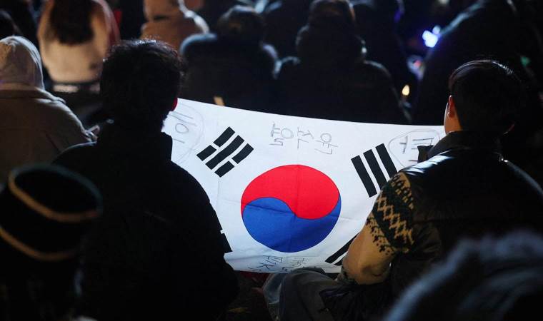 South Korean president orders probe into land mine blast South Korean president orders probe into land mine blast